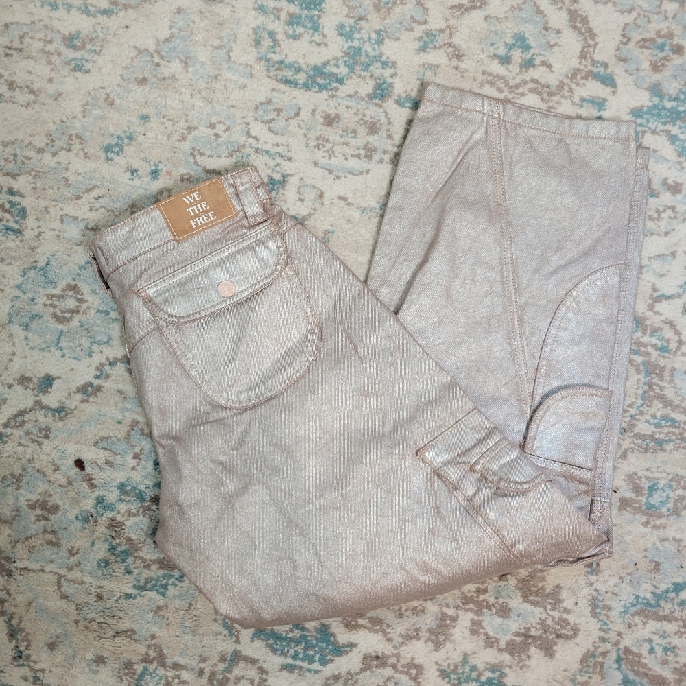We the Free Lap of Luxury Low Rise Barrel Horseshoe Cargo Coated Pants 26 - Picture 12 of 14
